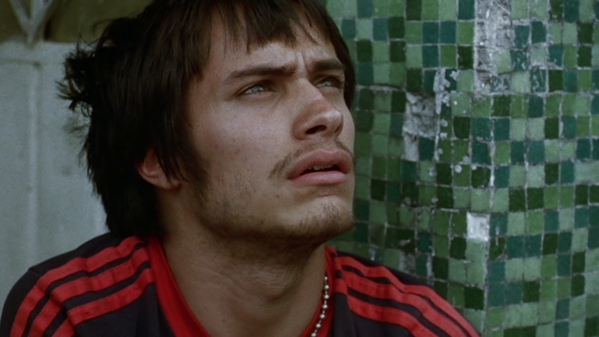 watch amores perros online